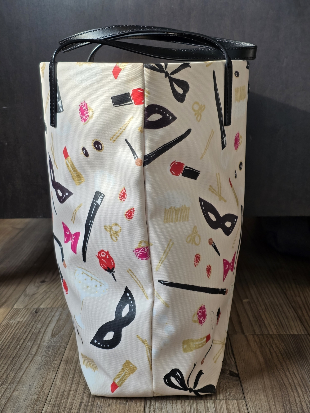 Kate Spade New York "Hop To It" Bon Shopper tote - Picture 3 of 9